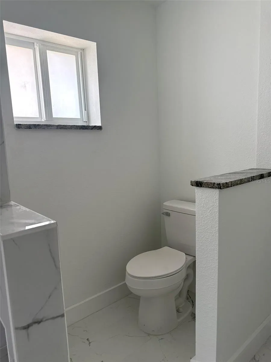 6807 SW 148TH PLACE ROAD ocala, FL 34473