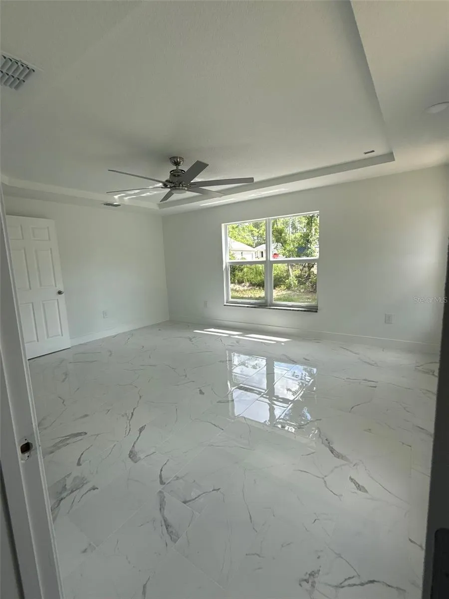 6807 SW 148TH PLACE ROAD ocala, FL 34473