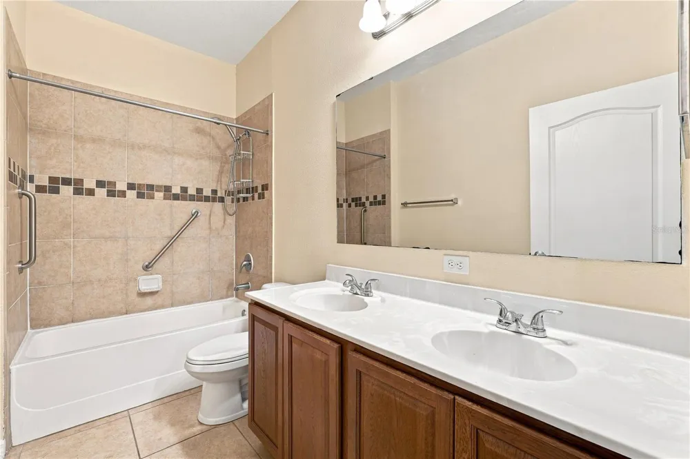 2803 MOONSTONE BEND Kissimmee, FL 34758