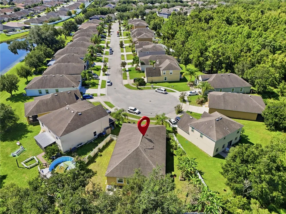 2803 MOONSTONE BEND Kissimmee, FL 34758
