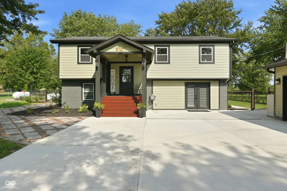 8167 S County Road 525 E Mooresville, IN 46158