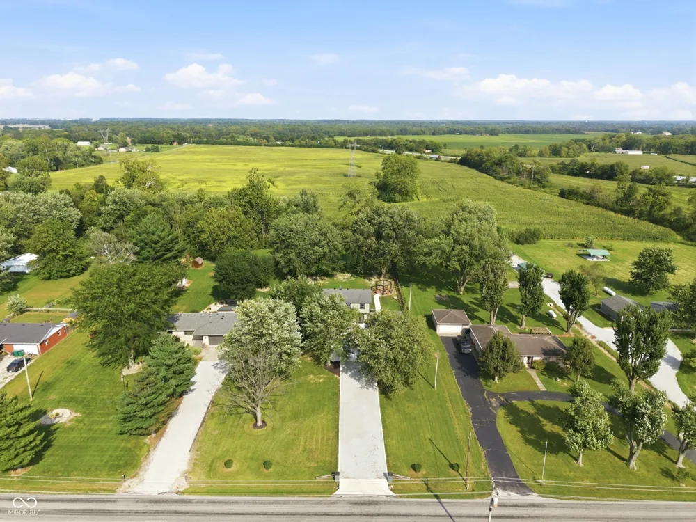 8167 S County Road 525 E Mooresville, IN 46158