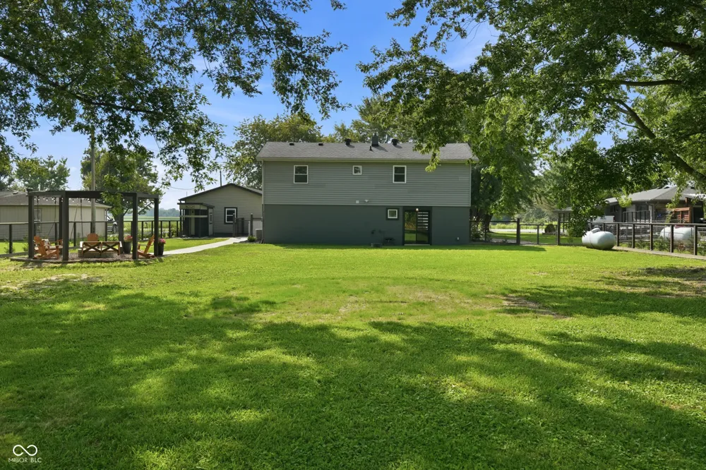 8167 S County Road 525 E Mooresville, IN 46158