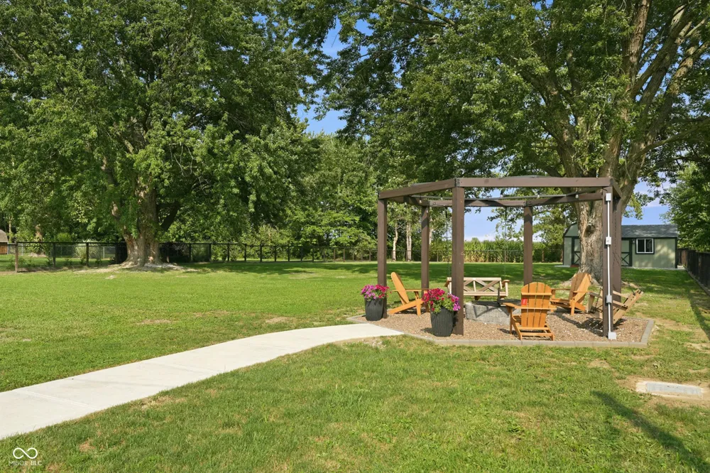 8167 S County Road 525 E Mooresville, IN 46158