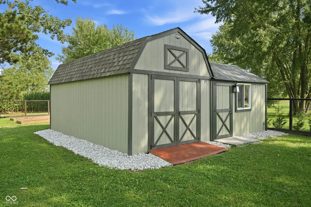 8167 S County Road 525 E Mooresville, IN 46158