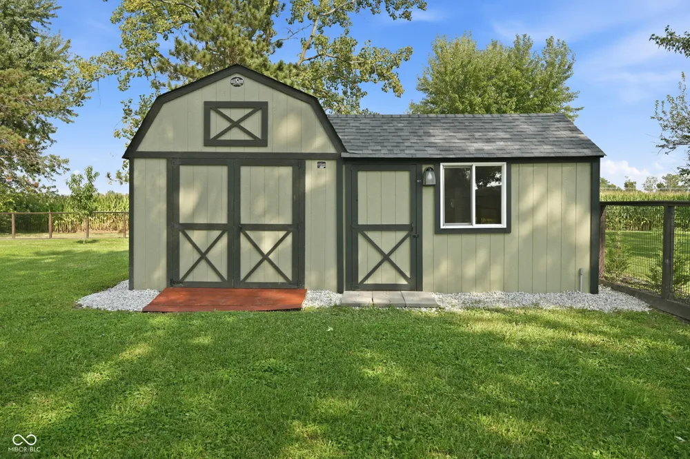 8167 S County Road 525 E Mooresville, IN 46158