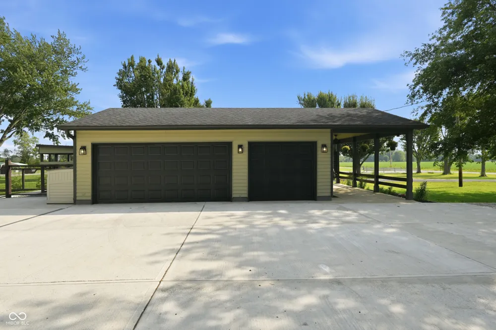 8167 S County Road 525 E Mooresville, IN 46158