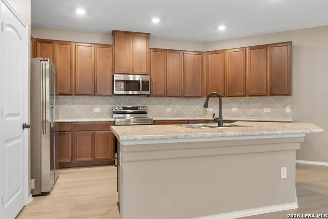 6405 WAGON SPRING ST Del Valle, TX 78617