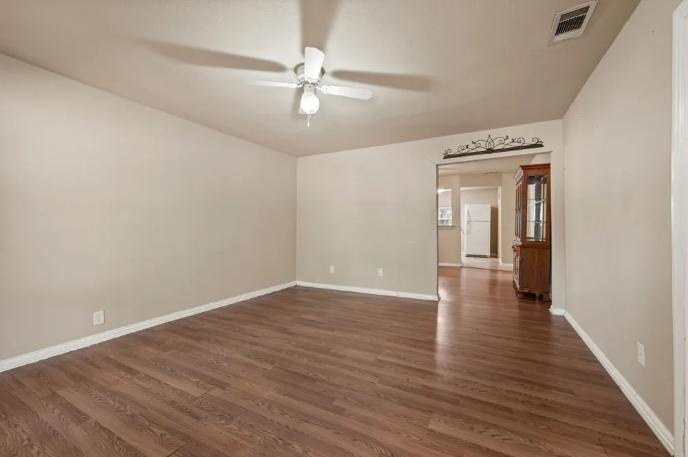 422 Wood Street Denton, TX 76209