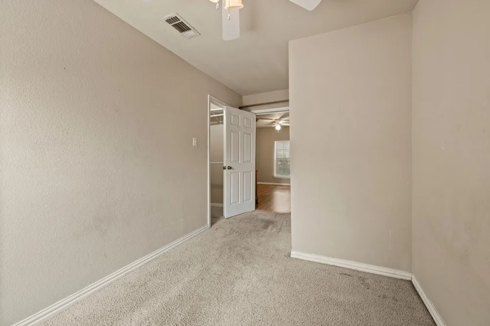422 Wood Street Denton, TX 76209