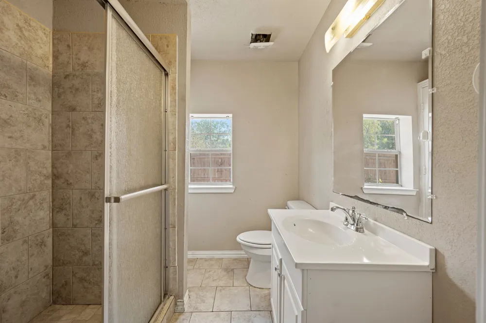 422 Wood Street Denton, TX 76209