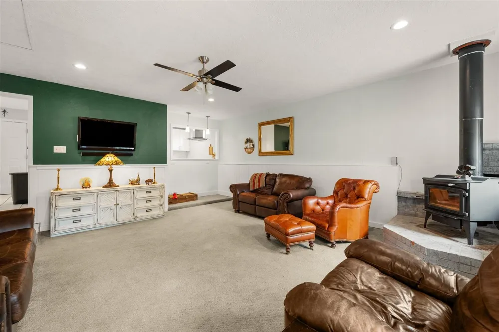 6522 Finch Drive Greenville, TX 75402