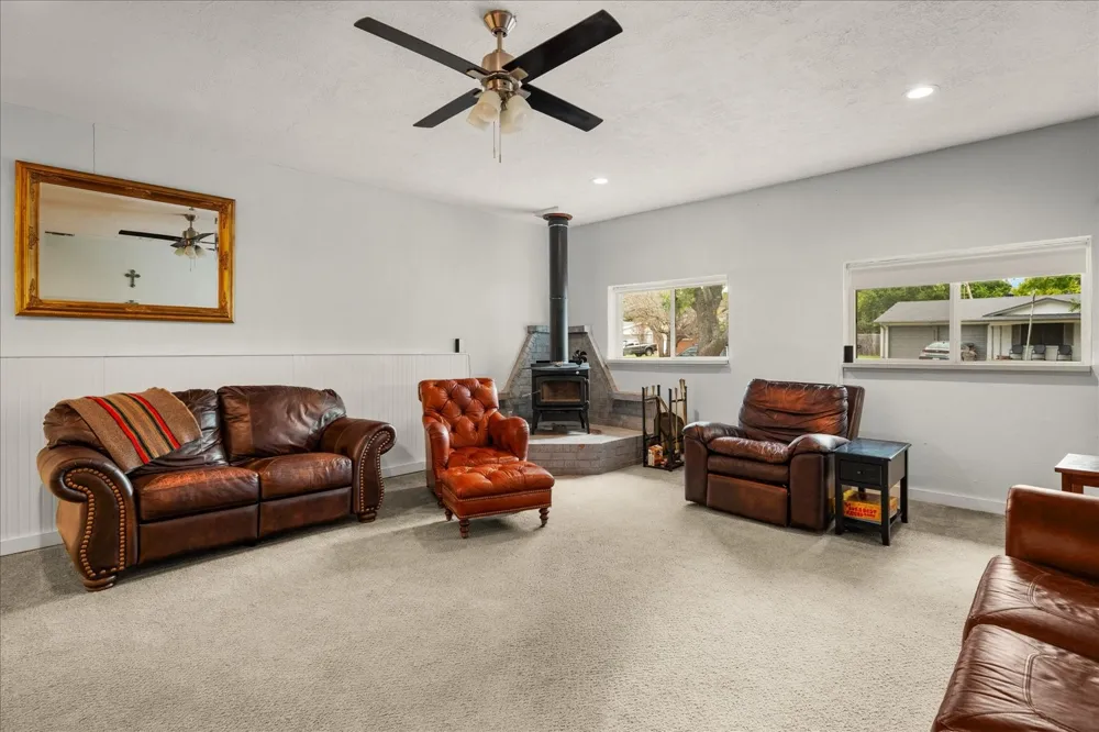 6522 Finch Drive Greenville, TX 75402