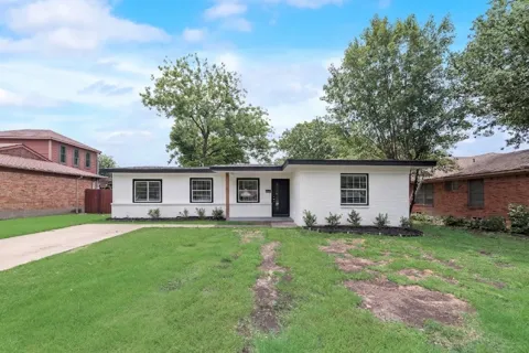 10116 San Lorenzo Drive