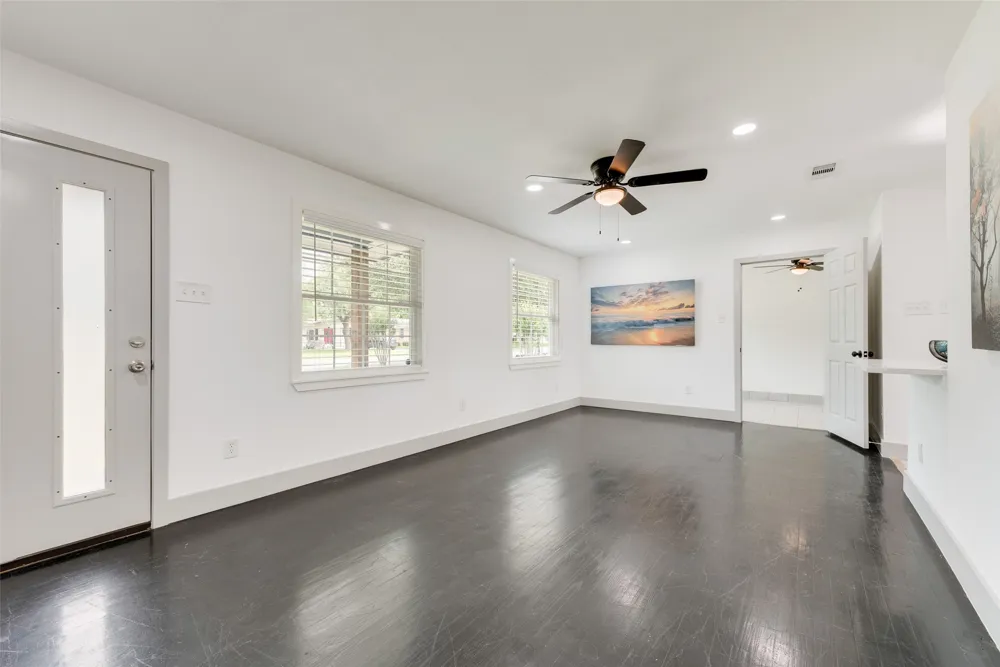 10116 San Lorenzo Drive Dallas, TX 75228