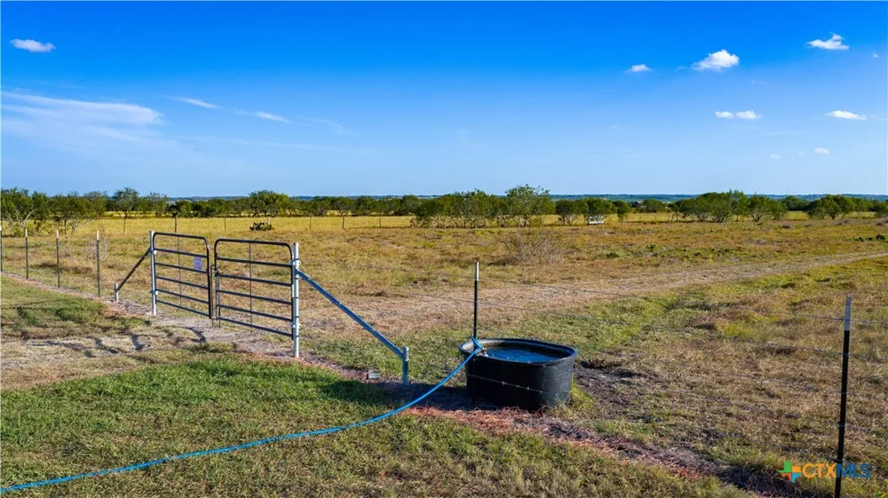2850 Bylerpool Road Kingsbury, TX 78638