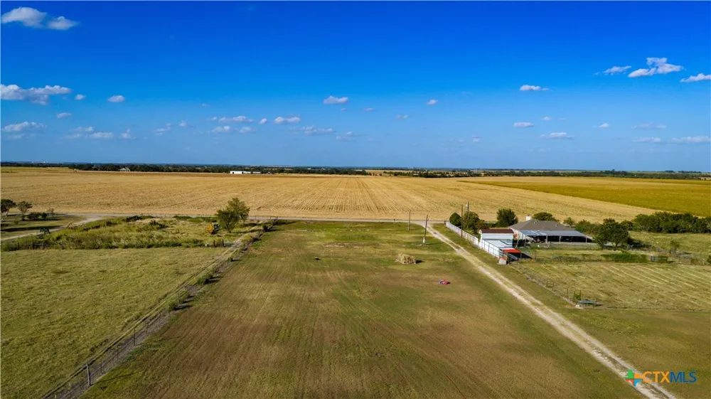2850 Bylerpool Road Kingsbury, TX 78638