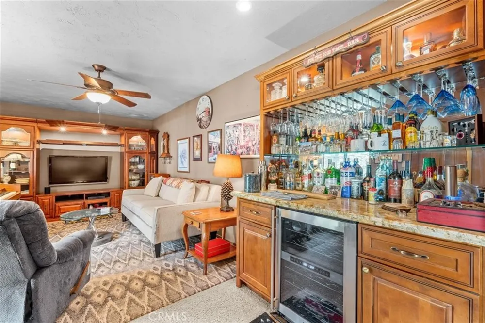 1902 Virginia Wrightwood, CA 92397