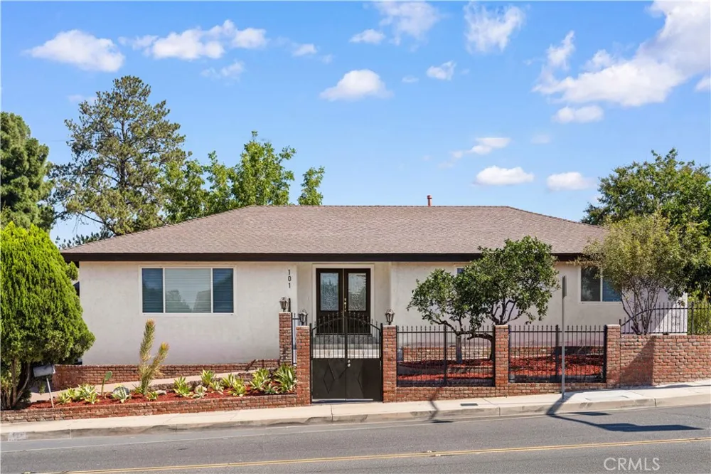 101 W Madison Avenue Placentia, CA 92870