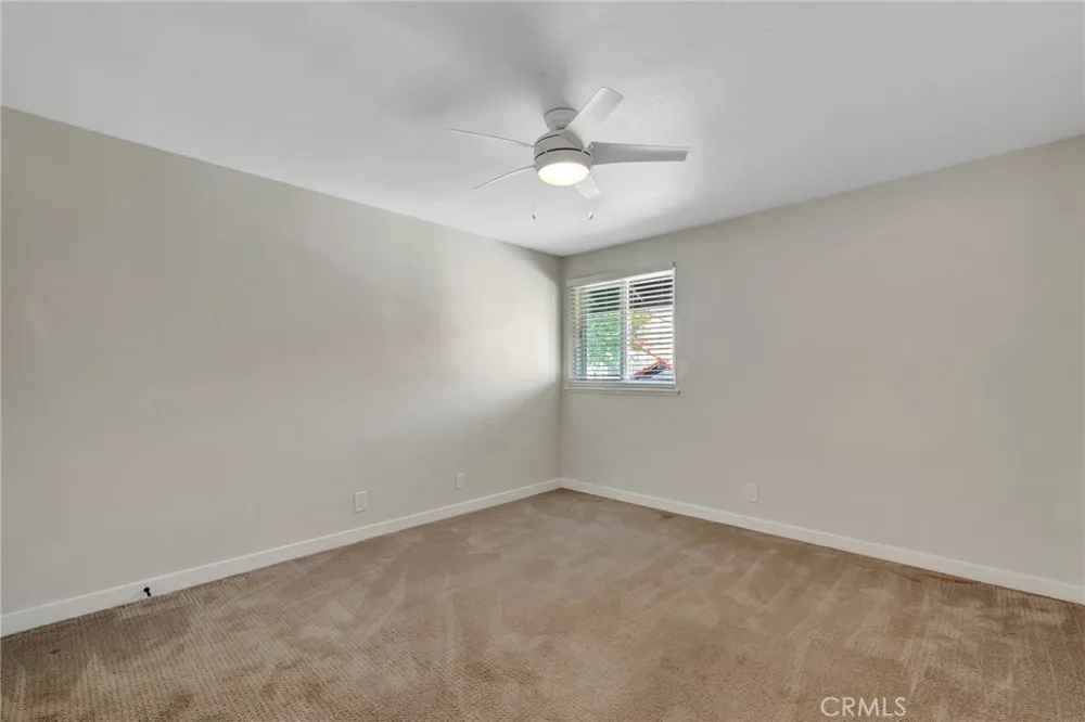 512 Amber Drive Huntington Beach, CA 92648