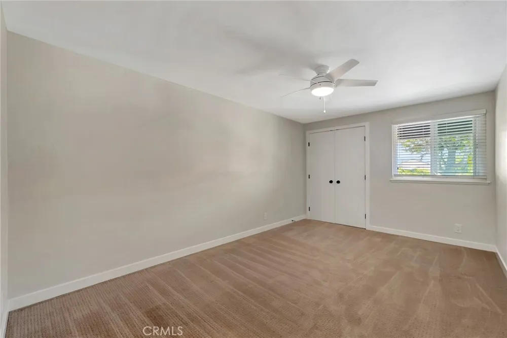 512 Amber Drive Huntington Beach, CA 92648