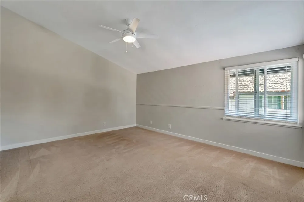 512 Amber Drive Huntington Beach, CA 92648