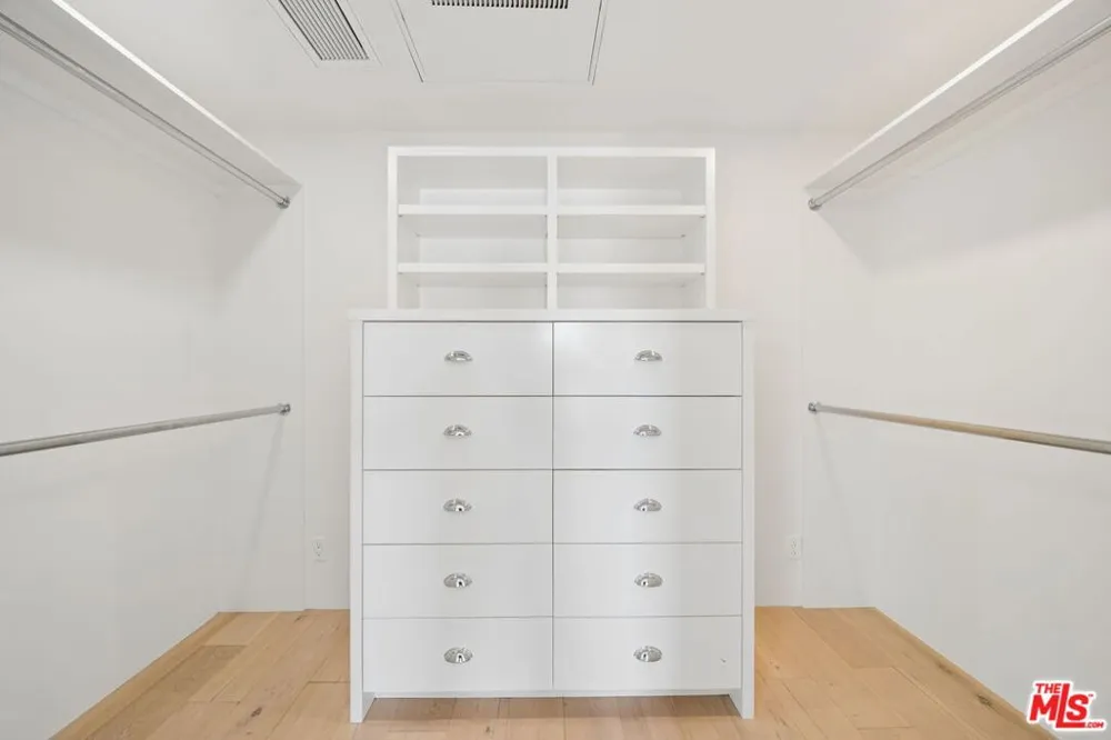 633 Palms Boulevard Venice, CA 90291