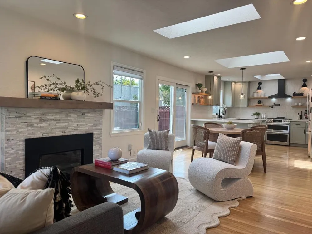 1005 Hall Street San Carlos, CA 94070