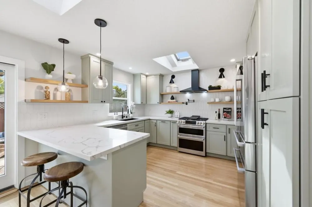 1005 Hall Street San Carlos, CA 94070