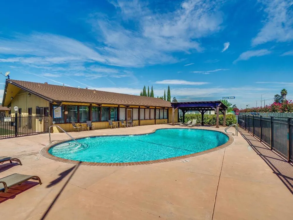 8282 Murray Avenue #116 Gilroy, CA 95020