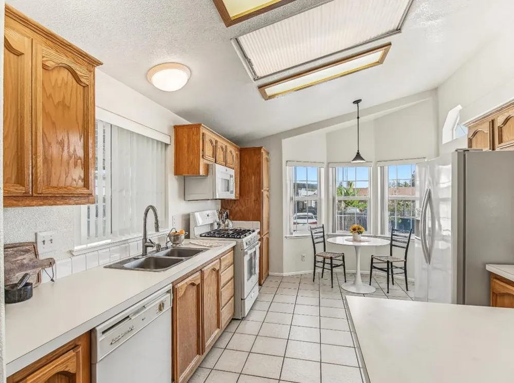 8282 Murray Avenue #116 Gilroy, CA 95020