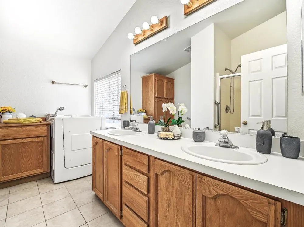 8282 Murray Avenue #116 Gilroy, CA 95020