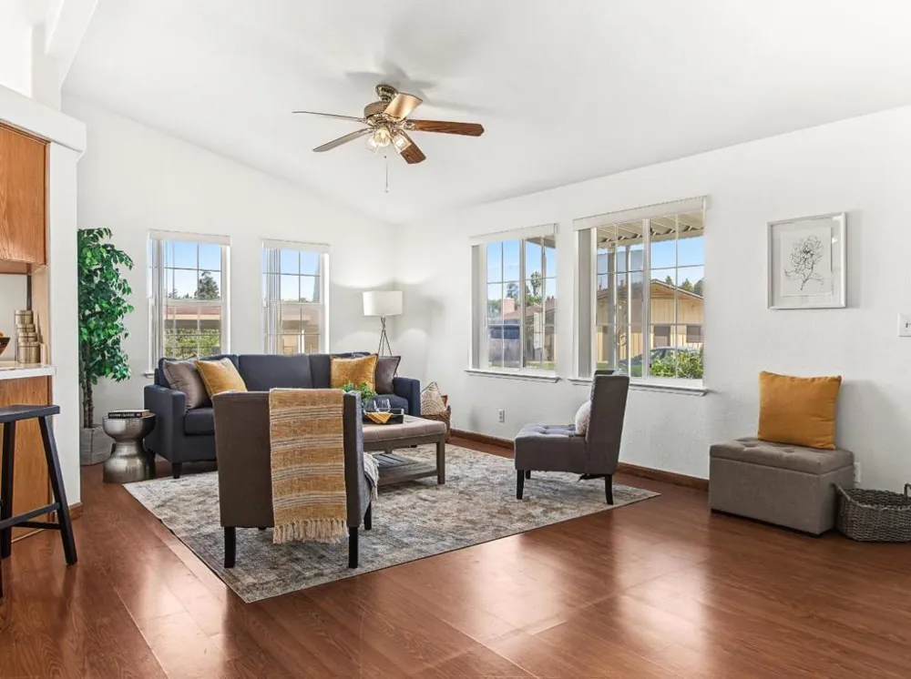 8282 Murray Avenue #116 Gilroy, CA 95020