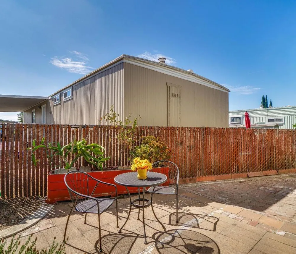 8282 Murray Avenue #116 Gilroy, CA 95020