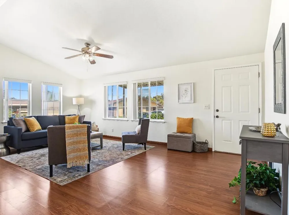 8282 Murray Avenue #116 Gilroy, CA 95020