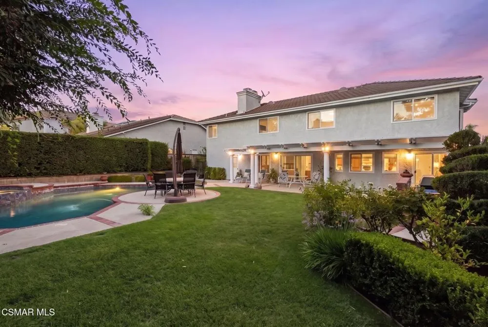 5765 Ridgebrook Drive Agoura Hills, CA 91301