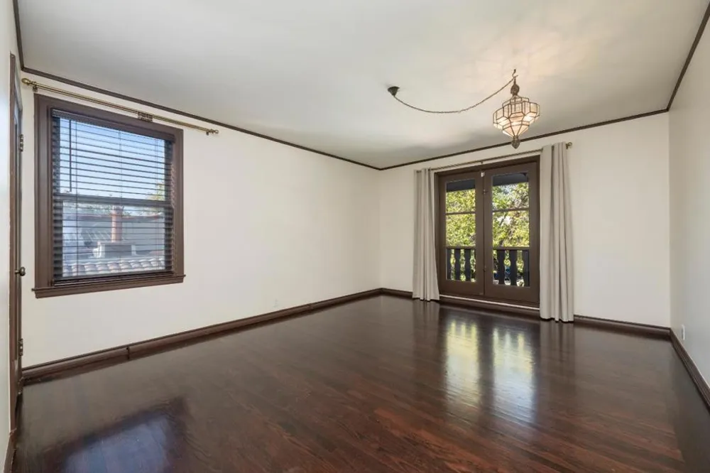 341 Laurel Avenue Millbrae, CA 94030