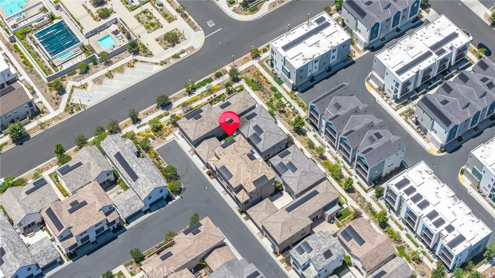 174 Sash Irvine, CA 92618
