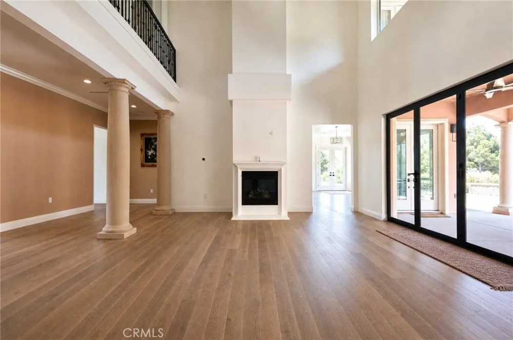17190 Small Canyon Lane Riverside, CA 92506