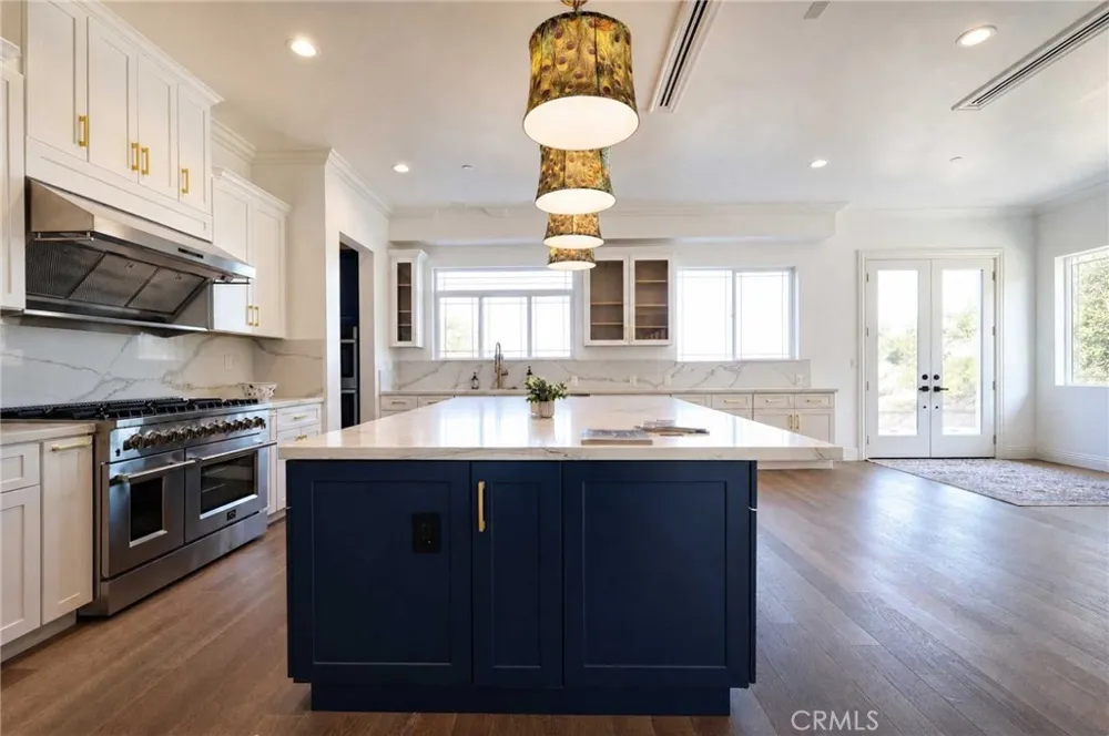 17190 Small Canyon Lane Riverside, CA 92506