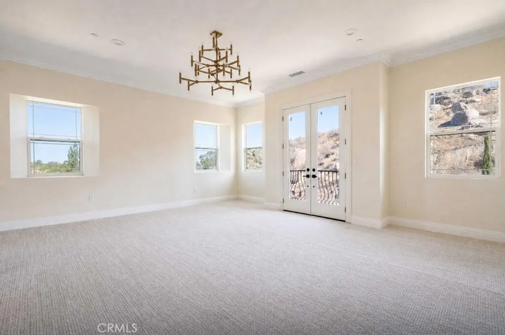 17190 Small Canyon Lane Riverside, CA 92506