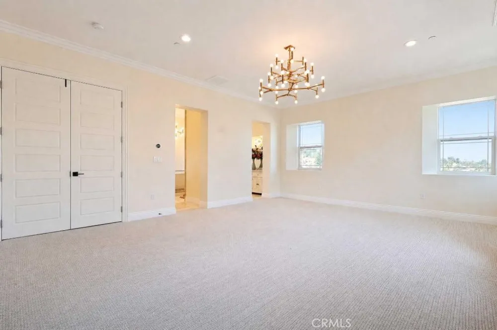17190 Small Canyon Lane Riverside, CA 92506