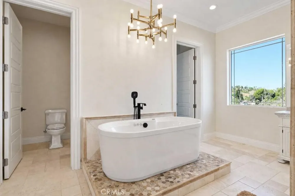 17190 Small Canyon Lane Riverside, CA 92506