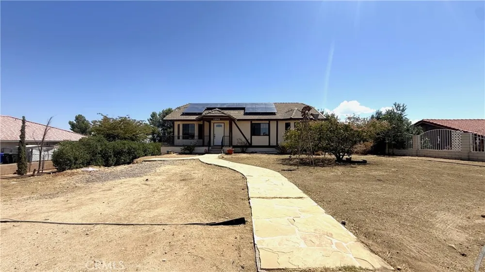 13043 4th Victorville, CA 92395