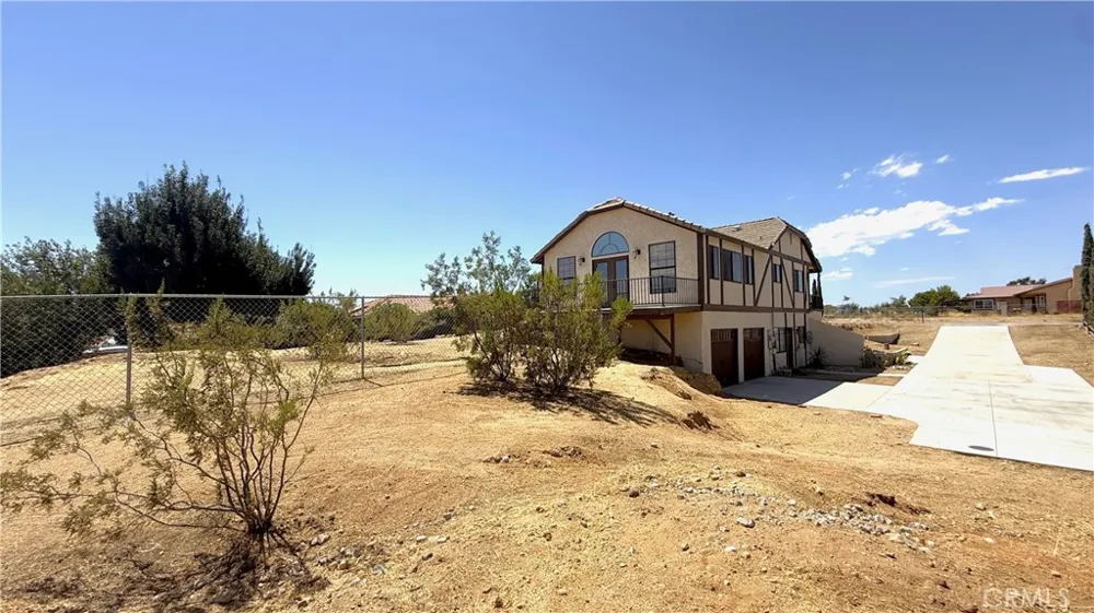 13043 4th Victorville, CA 92395