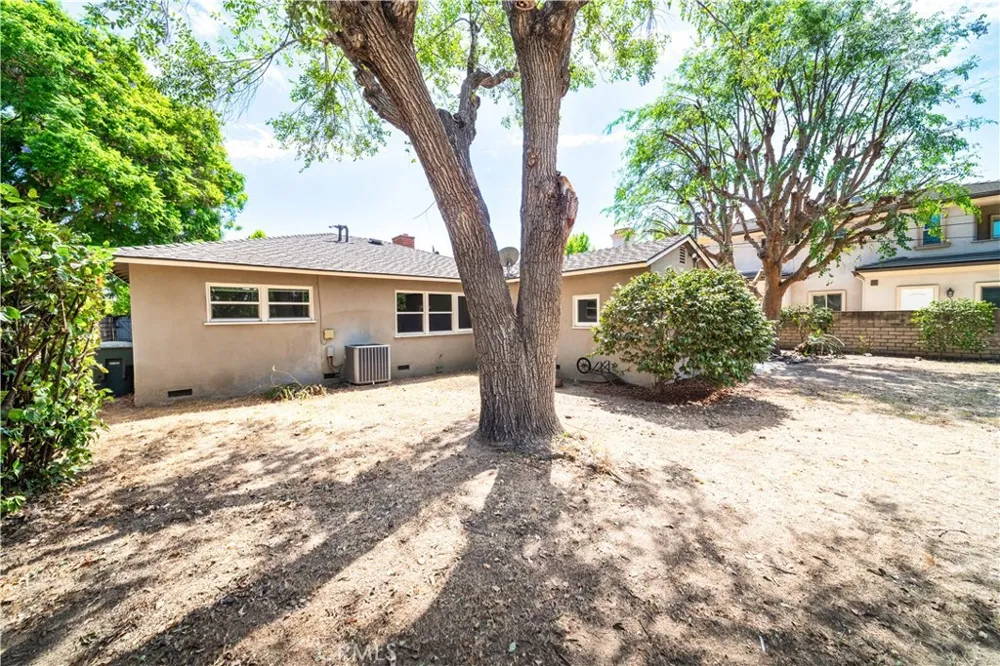 2231 Greenfield Arcadia, CA 91006