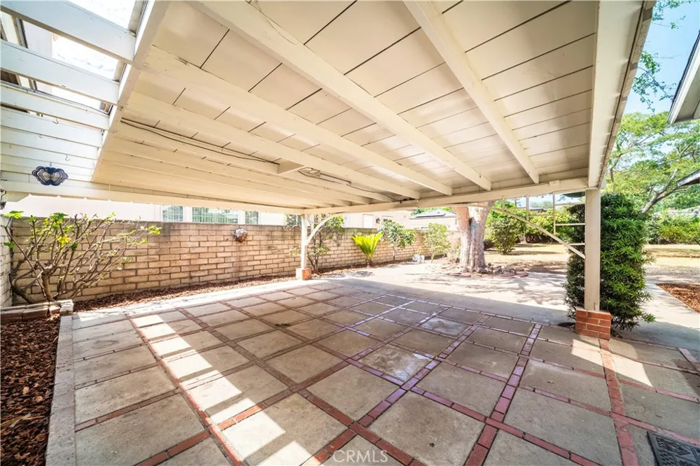 2231 Greenfield Arcadia, CA 91006