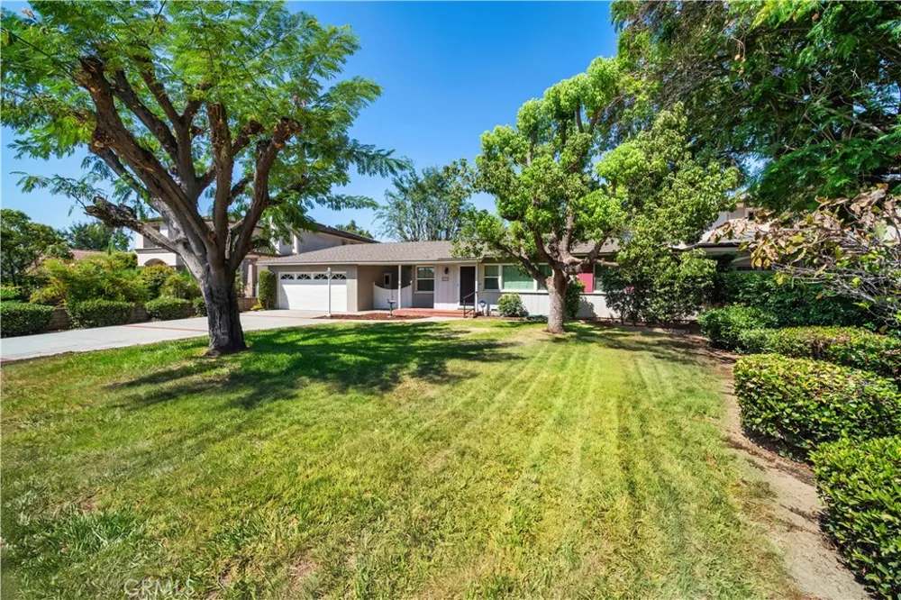 2231 Greenfield Arcadia, CA 91006