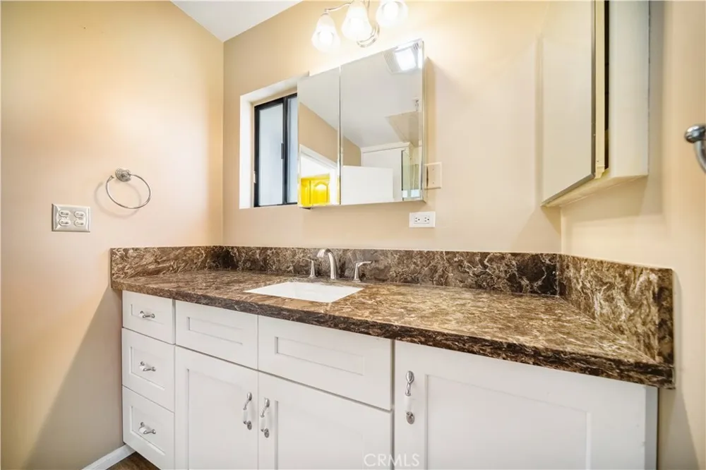 2231 Greenfield Arcadia, CA 91006