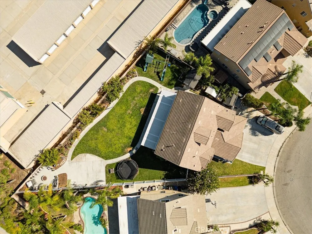 19302 De Marco Riverside, CA 92508
